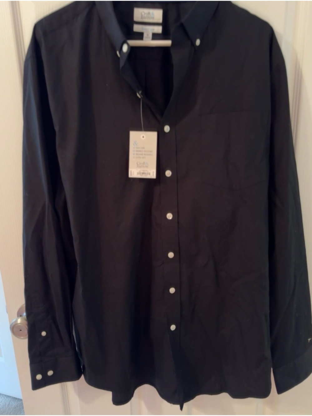 Men’s Black Button-Down NWT
